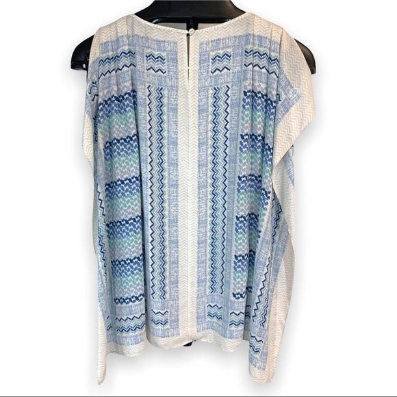 BCBGMaxAzria Women's S Blue Coastal Kaili Keyhole Blouse Geometric Chevron Flowy - Picture 4 of 10